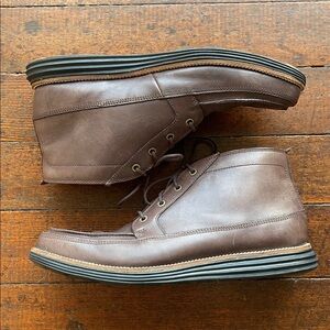Cole Haan OriginalGrand Brown Chukka Boots, Size 10